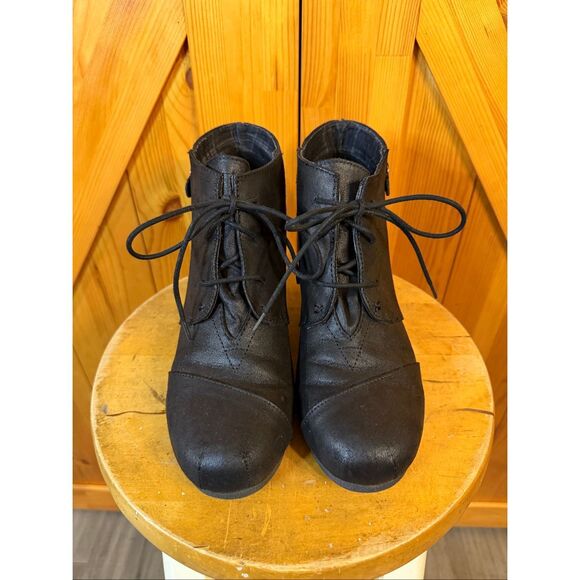 Maurices Women's 10 Cheri Black Faux Leather Wedge Ankle Booties Preppy - Picture 2 of 8